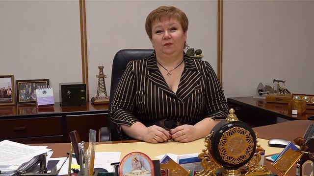 Поздравление ректора ТИУ В.В Ефремовой с Днем студента. смотреть онлайн