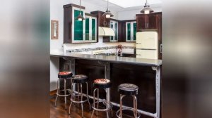 75 Linoleum Floor Kitchen With Quartzite Countertops Design Ideas You'll Love ?