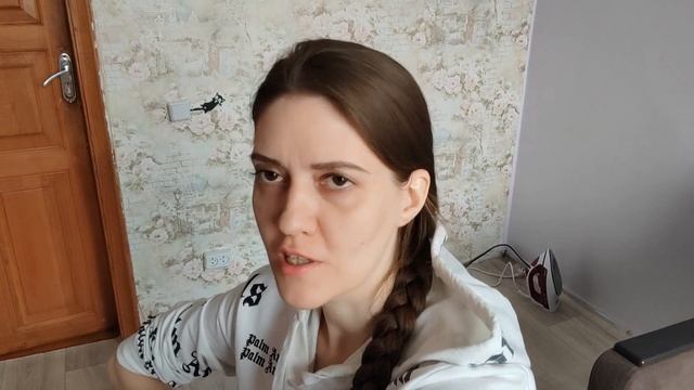 Влог. Какие витамины пьём, подарок от подруги , готовлю салат, мой канал на Яндекс Дзен. смотреть онлайн