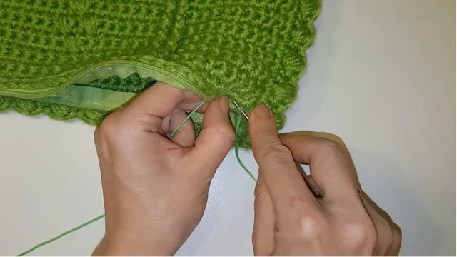 3 способа Как вшить молнию в вязаный чехол подушки, пенал, сумочку Школа МК