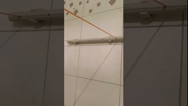 простая сушилка вешалка для белья