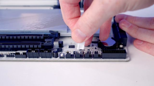 Antec NX416L Build - Step by Step Guide | All White PC with Gigabyte Aorus Components