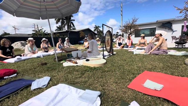 Маями🌴Юбилей с медитацией🔴Торт-шедевр👍🏽Гости,поздравления🍾 смотреть онлайн