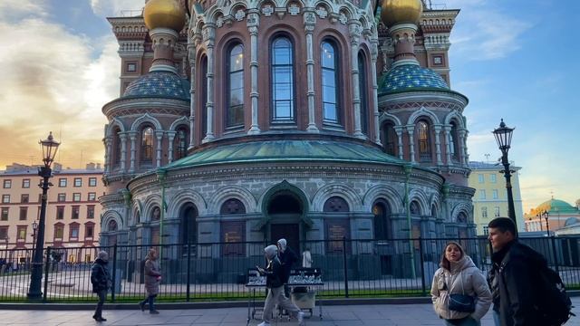 Пешком по Петербургу. Прогулка по вечернему Петербургу. Вы все места узнали? Напишите, где вы были?