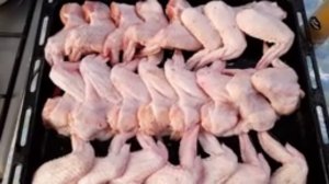 Запеченные хрустящие куриные крылышки
