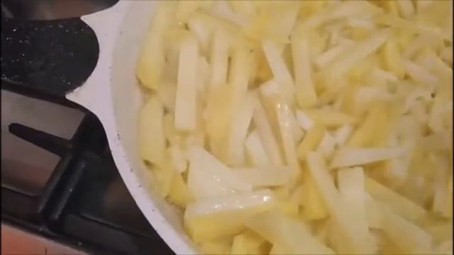 КАРТОШКА В СМЕТАНЕ! НАУЧИЛА МОЯ ЛЮБИМАЯ БАБУШКА АННА! ПРИГОТОВЬТЕ И ВСЕ ПОЙМЕТЕ!!!