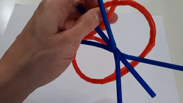 Набор для творчества "Волшебные спиральки". Жук смотреть онлайн