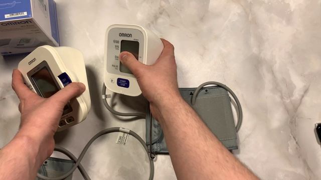 Обзор - сравнение OMRON M2 Basic смотреть онлайн