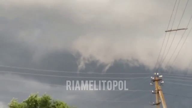 небо перед грозой смотреть онлайн