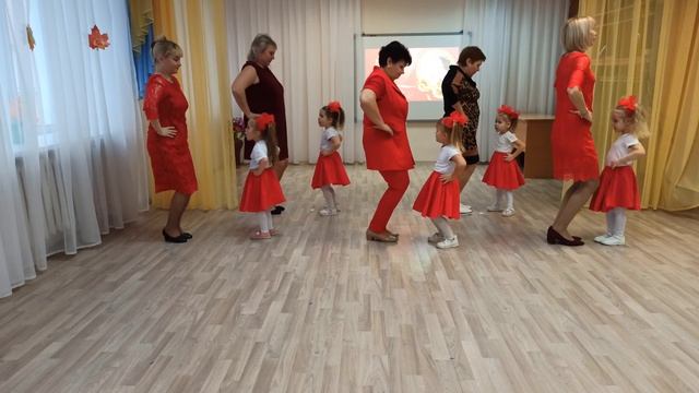 Танец «У тебя, у меня» смотреть онлайн