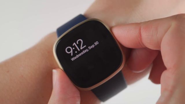 Fitbit Versa 3 Review (15 New Things to Know)