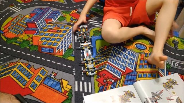 СУПЕР Бетономешалка ЛЕГО сама перемешивает БЕТОН!!! Невероятный конструктор LEGO TECHNIC 42112!!! смотреть онлайн