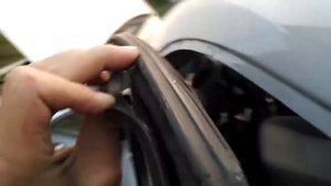 Дурной запах уплотнителей стёкл Лада Ларгус