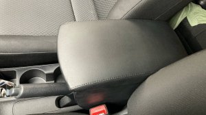 Подлокотник Киа Рио 4 - Kia Rio 4 2019 Kia Rio X-Line -Киа Рио Х Лайн