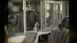 Смейся, паяц, над разбитой любовью...