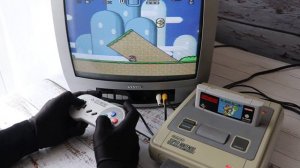 Картридж SNES (Super Mario World)