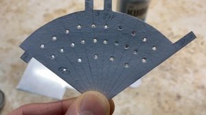 СПОРТИВНАЯ КОРМУШКА ДЛЯ ЗИМНЕЙ РЫБАЛКИ СВОИМИ РУКАМИ