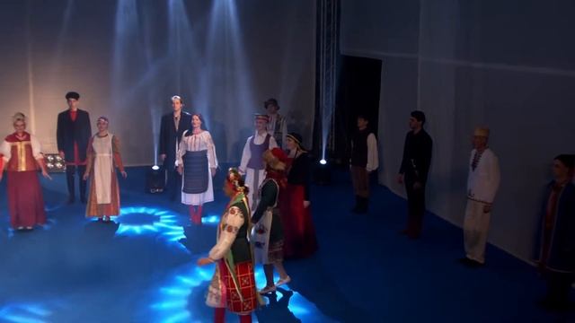 Создание коллекции национальных костюмов смотреть онлайн