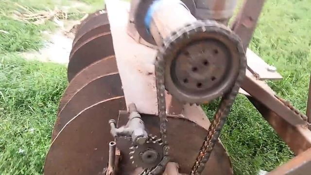 Самодельный шнековый снегоуборщик для мотоблока своими руками
