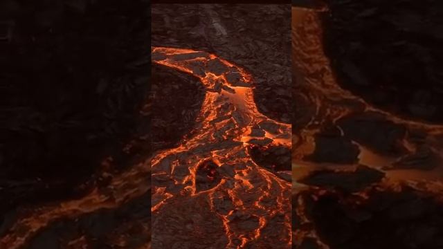 Terrible rivers of lava! Iceland's largest volcano, Fagradalsfjall, is going crazy! смотреть онлайн