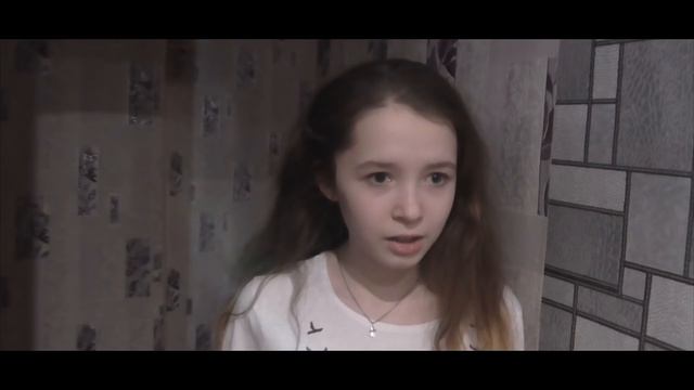 ОДНА ДОМА СТРАШНОЙ НОЧЬЮ / СТРАННЫЙ ШУМ В МОЕЙ КВАРТИРЕ... / TheViktoryShow смотреть онлайн