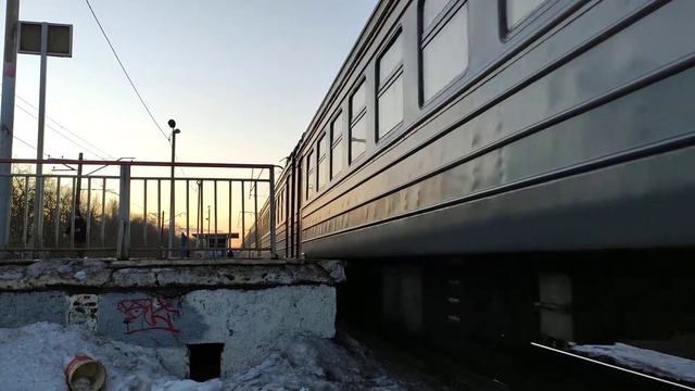 ЭР2Р-7049 с сообщением Москва-Шатура