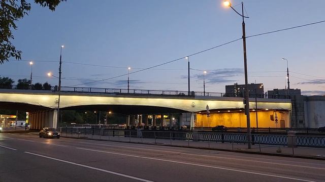 Москва. Костомаровский мост через Яузу. Август 2023 года.