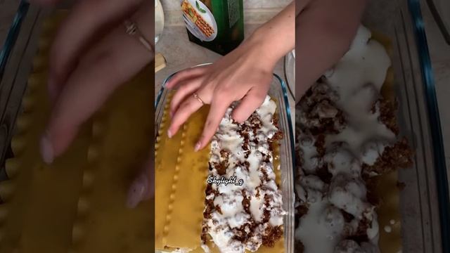 Первый раз готовила лазанью ? и получилась очень вкусно! Попробуйте приготовить ??? смотреть онлайн