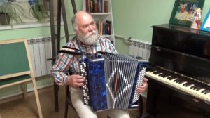 Хороший концертный баян