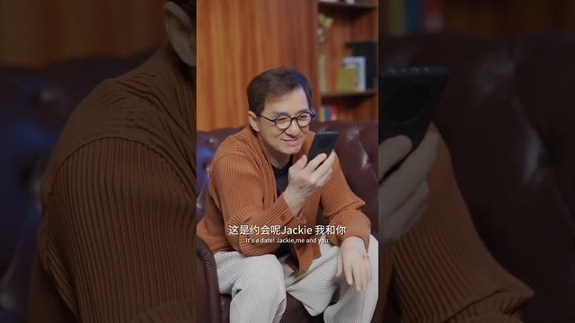 Jackie Chan's VIDEO CALL with FRIENDS ? [Kuaishou 快手 20211122]