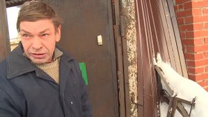 Герой полицейский спас человека из огня