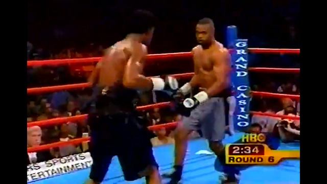 Roy Jones Jr vs Richard Hall Highlights. смотреть онлайн
