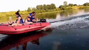 Лодка риф 340 нднд с мотором Hidea 9.9 река Уфа