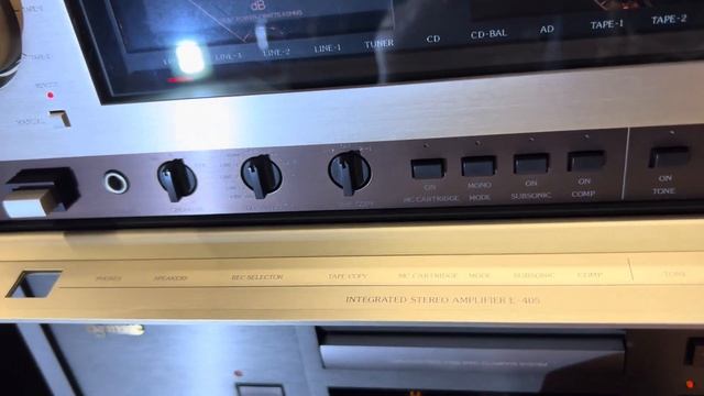 Accuphase e-405 Esoteric x10w Diatone ds A1 смотреть онлайн