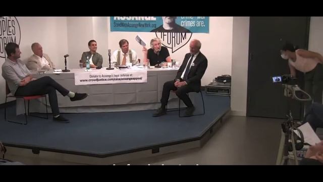 Основатель Pink Floyd резко отказал Цукербергу