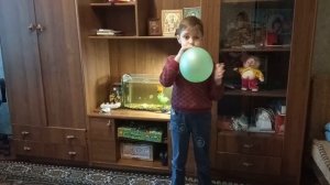 Челлендж настройка во рту продержится надутый шарик
