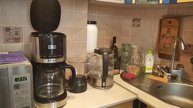 Сварили кофе в кофеварке Kitfort KT-735 смотреть онлайн