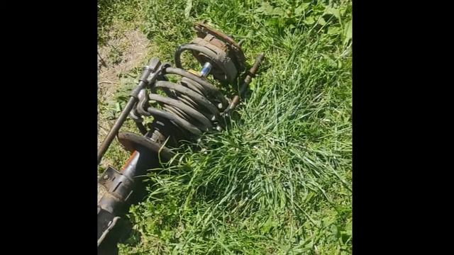 Замена переднего амортизатора на VOLVO S80, S60, V70 смотреть онлайн