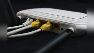 Нужно ли отключать WI-Fi роутер на ночь ?