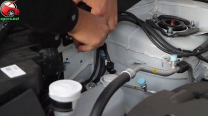 Установка упоров / амортизаторов капота на Mitsubishi ASX 1 rest от upora.net