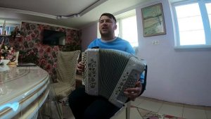 Не влюбляйтесь в молодость ребятушки! С гармонью по жизни!