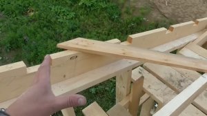 Как сделать ровные свесы крыши? Наглядная видеоинструкция.