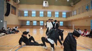 [방구석 여기서요?] 스트레이 키즈 Stray Kids - Back Door | 커버댄스 Dance Cover