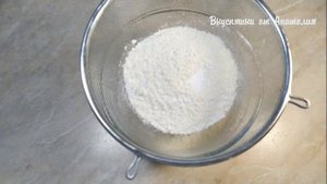 ПЫШНЫЕ КЕКСЫ НА СМЕТАНЕ / КАК ПРИГОТОВИТЬ КЕКСЫ В ДУХОВКЕ / РЕЦЕПТ ВКУСНЫХ КЕКСОВ