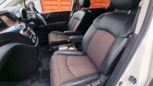 2010 Nissan Elgrand E52 V6 8 seater