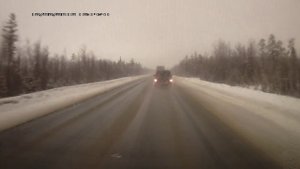 Водитель фуры ушел в кювет