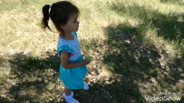 Обзор. Двусторонний сарафан на девочку из хлопка по готовой выкройке смотреть онлайн