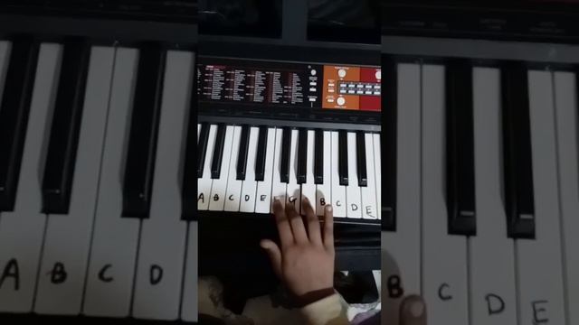 Ishq wala Love starting tune on Yamaha-PSR-F51