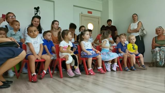 Кукольный спектакль "ТРИ ПОРОСЕНКА" для детей в Анталии смотреть онлайн