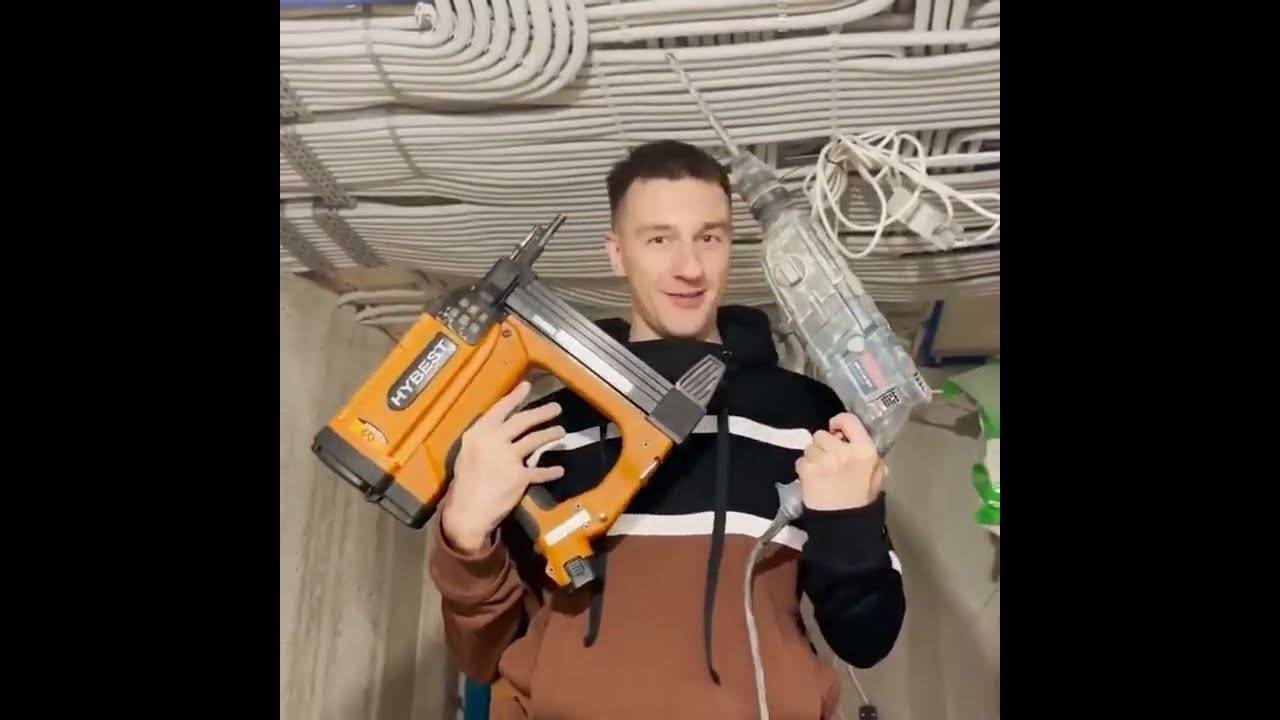 Сергей Кодолов сравнивает монтажный пистолет HYBEST GSR40A и перфоратор Bosch GBH . смотреть онлайн